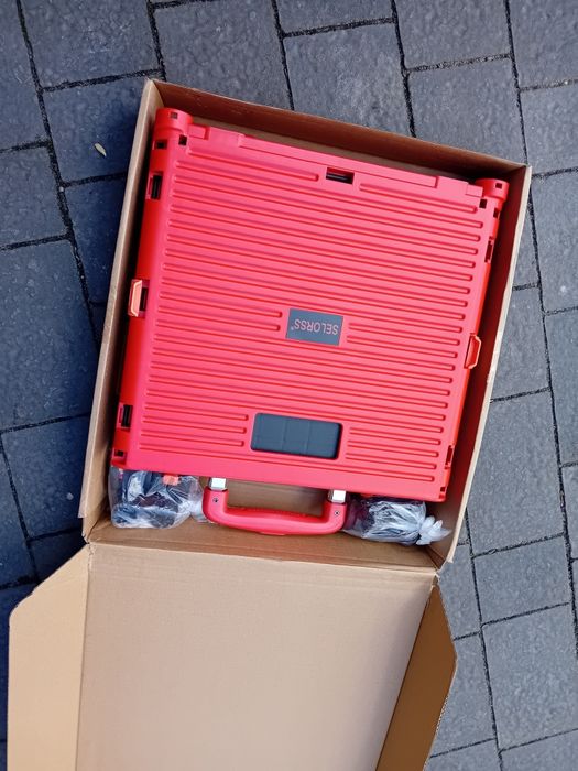 Transporter na kolkach