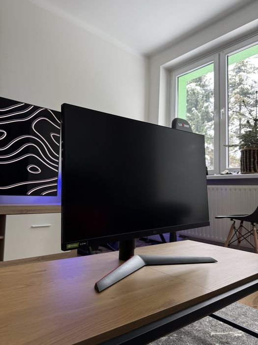 Monitor LG Ultragear 144Hz 27 cali