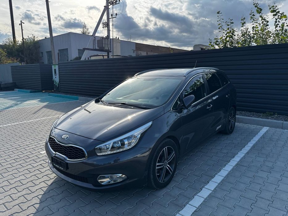 KIA CEED  2015р.