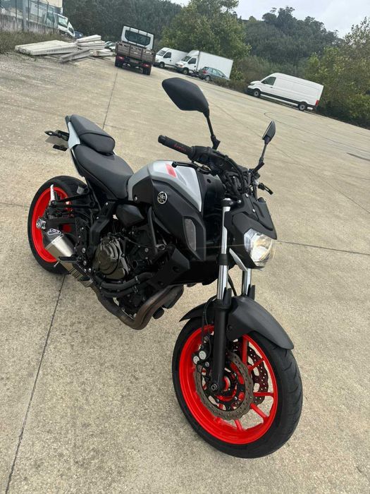 YAMAHA MT07 2019
