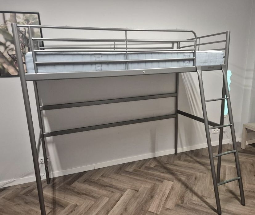 Łóżko piętrowe Ikea svarta