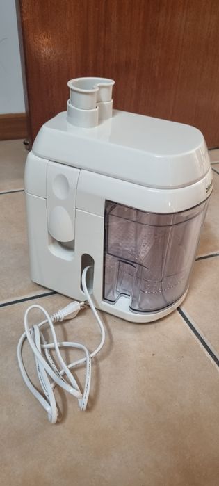 Máquina de sumos64740878518274122