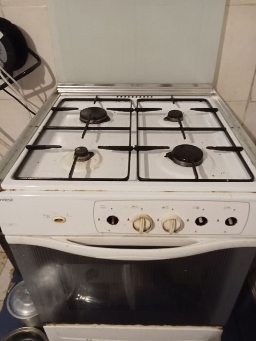 Vendo fogão usado