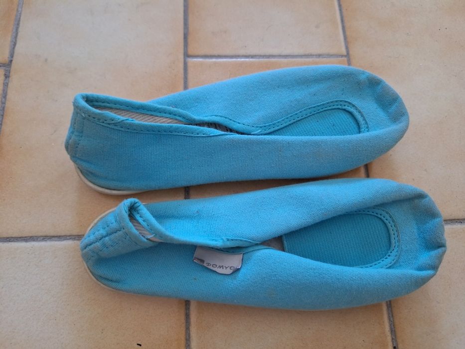 Sapatilhas para ginastica 28 ou 31