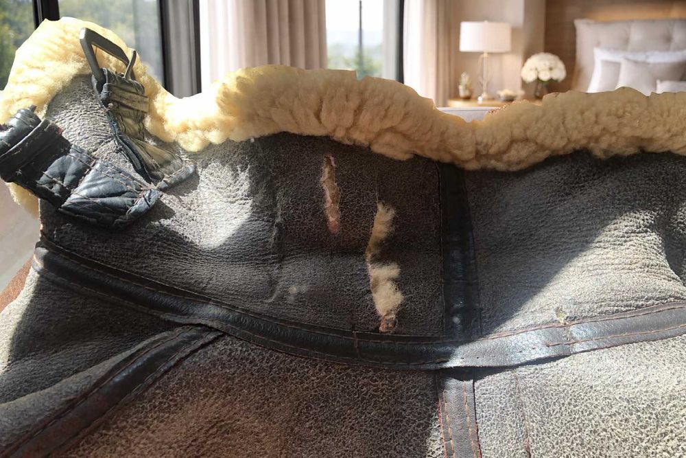 Casaco de Couro Aviador II Guerra Mundial – Réplica Oficial