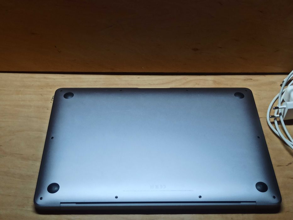 Macbook Air m1 2020 16/512GB