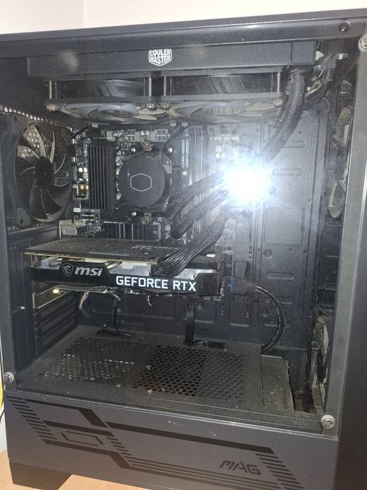 Setup completo menos a mesa
