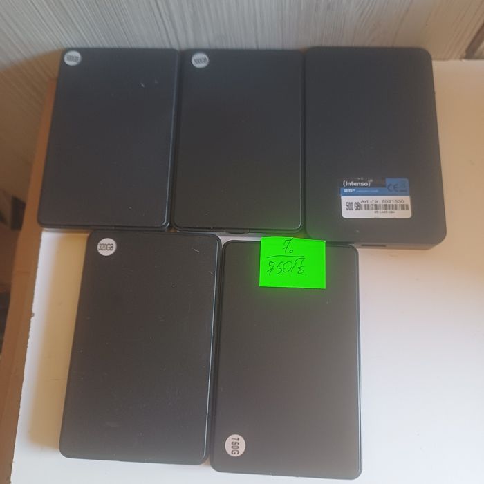 Зовнішній жорсткий диск 1,2,4,5 TB