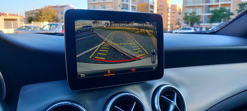 Mercedes-Benz CLA 180 d Shooting Brake 7G-DCT AMG-Line - 17