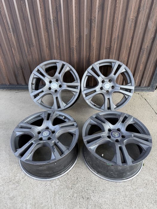 Продам комплект дисків Mercedes-benz R18