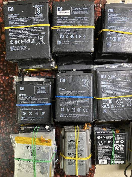 Акмулятори до телефонів різні б/у 50 грн