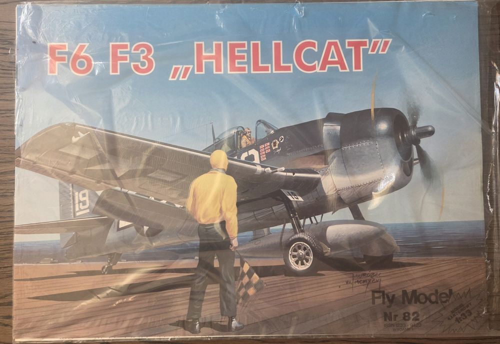 Model kartonowy Fly model nr 82 Hellcat