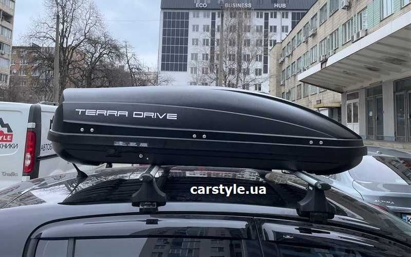 Thule багажник поперечини комплект на гладкий дах авто Thule 750 сталевий БВ багажна система кріплення адаптери упори кити палки нові вживані підбір