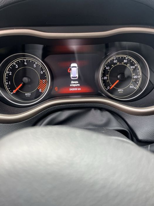 Jeep Cherokee 3.2 gaz/benz 2015 4х4