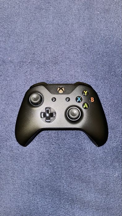 Comando Xbox One c/pilhas + Adaptador PC