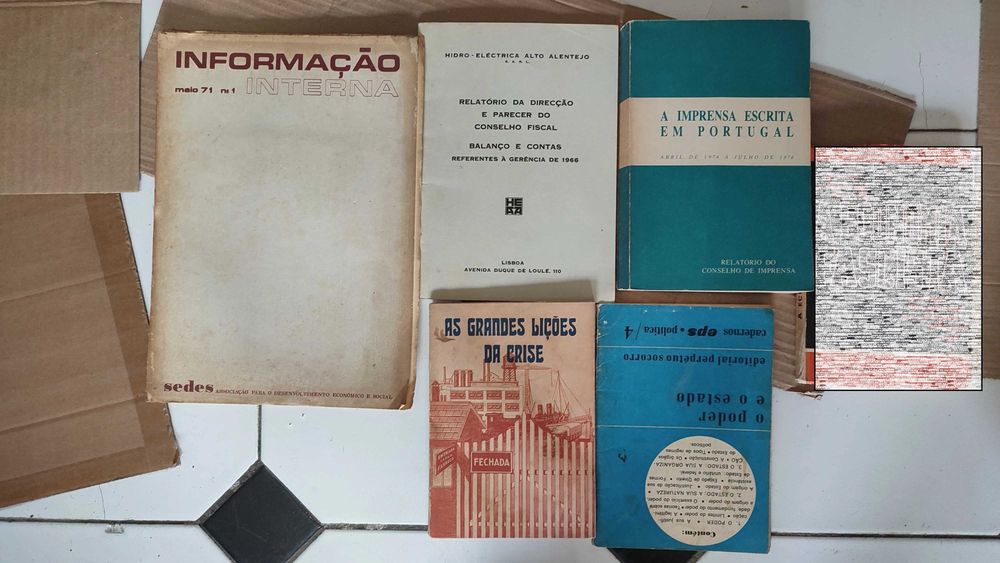 31 Livros antigos Tema Politica