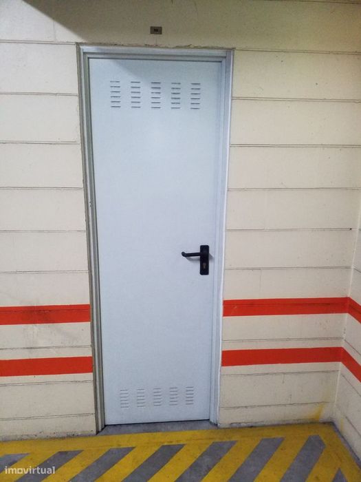 T1 semi mobilado na Boavista Metro Casa da Música