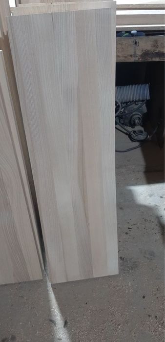 Сходи з ясена та дуба|Виготовлення під замовлення|Сходинки|Підсходинки