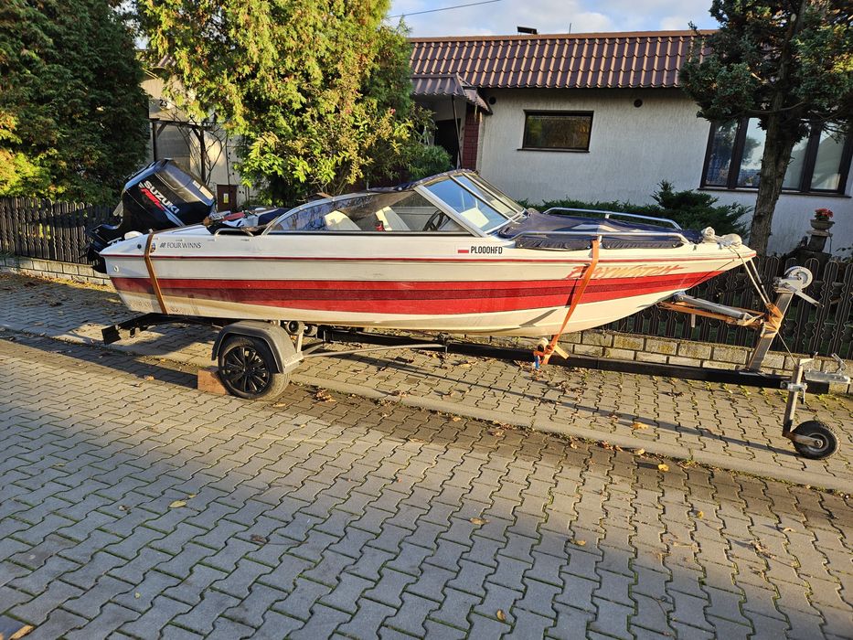 Motorówka 70 koni Suzuki  Four Winns freedom 150