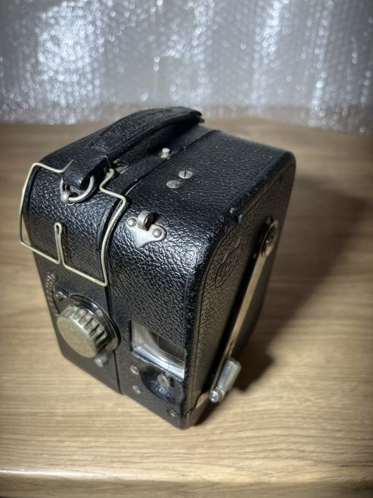 Кинокамера ICA Kinamo 35 мм, Carl Zeiss Tessar, 1920-е, Германия