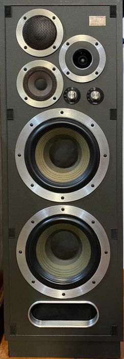 Colunas Wharfdale  E90