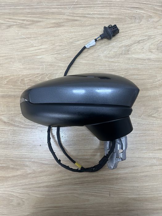 Lusterko Prawe Audi A3 8Y 20-22 Sportback 14Pin Europa