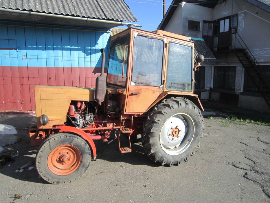 Продам трактор т25