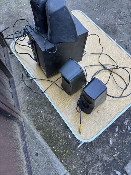 Zestaw głośników Logitech – 4 głośniki + subwoofer