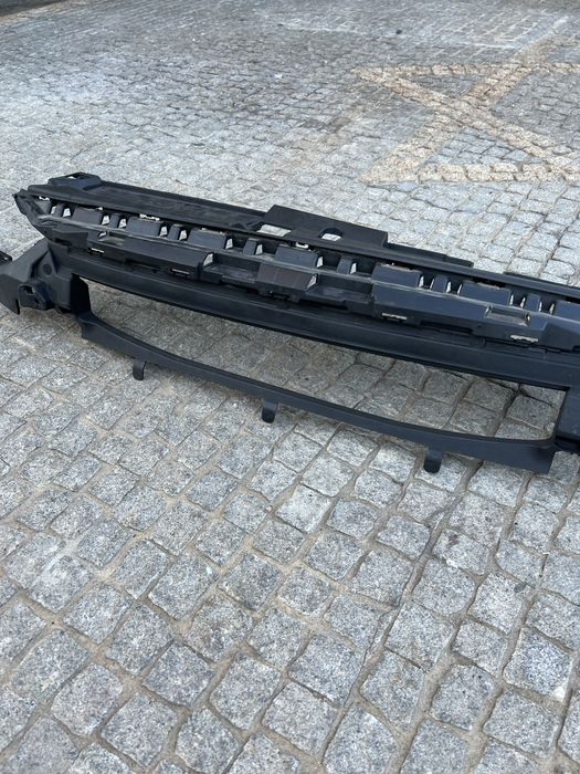 Grelha de cima para-choques frente opel corsa F 2020