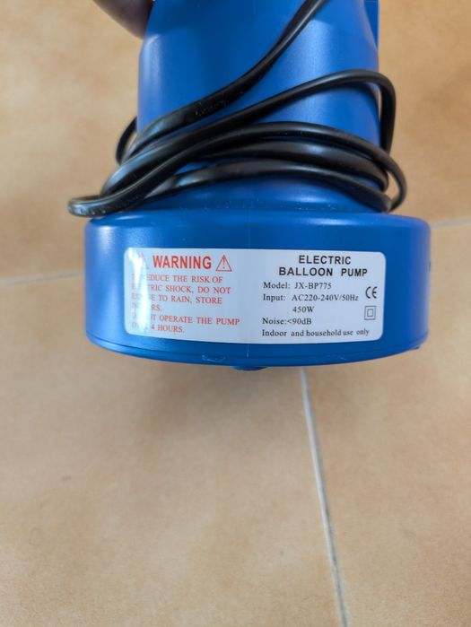 Bomba eléctrica para encher balões