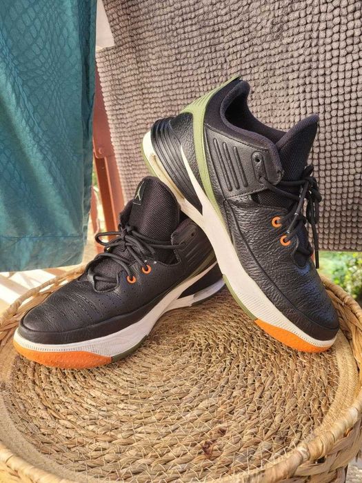 Jordan Max Aura 5– Rozmiar 45 EU