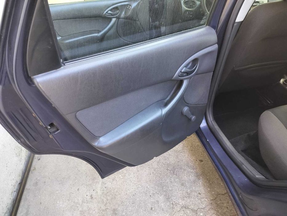 Ford Focus SW 1.4 16v - 2002