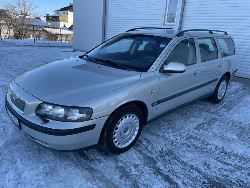 Volvo V70 VOLVO V70 2.4 D5 163KM BEZ DPF