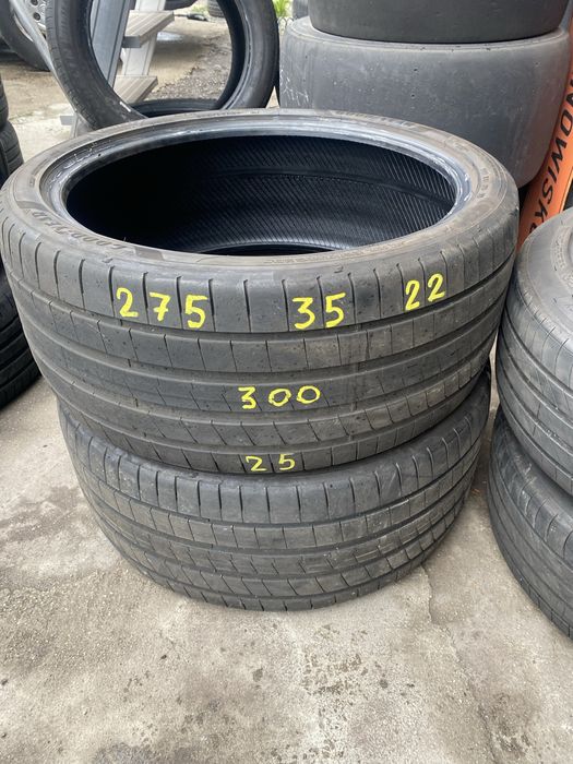 274/35r22 Good Year
