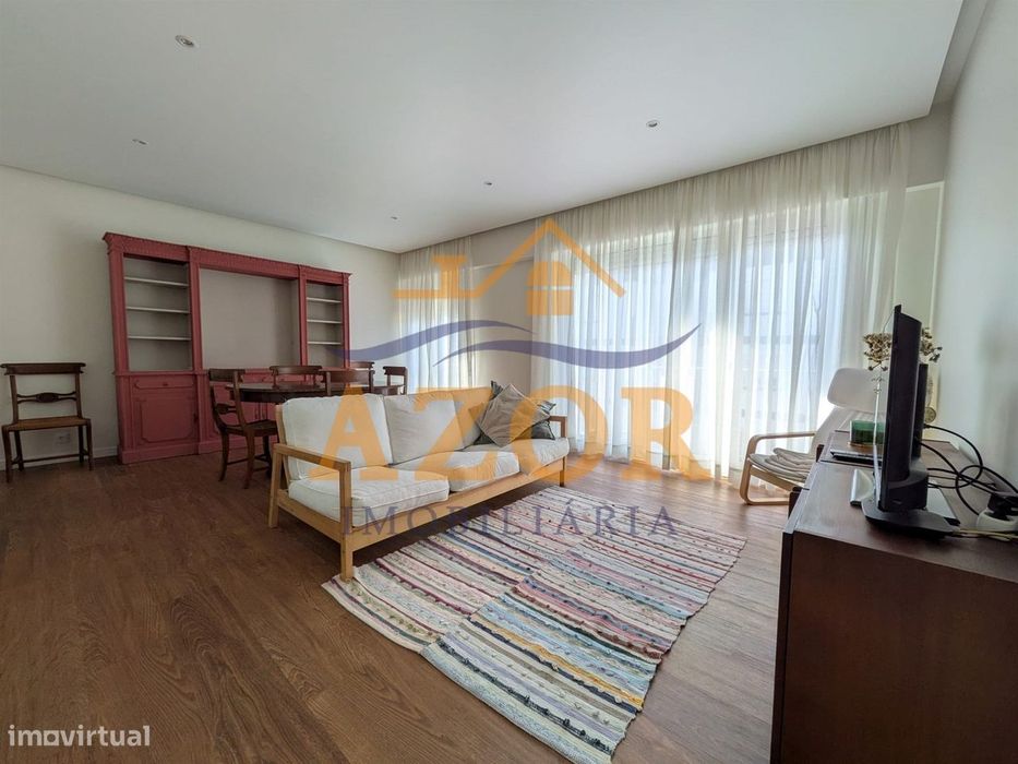 T3 Apartment for Rent in Ponta Delgada (São Sebastião), Ponta Del