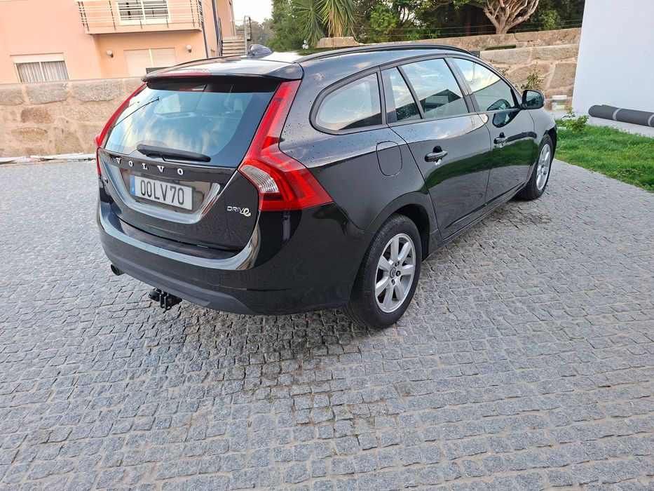 Volvo V60 1.6 D knetic