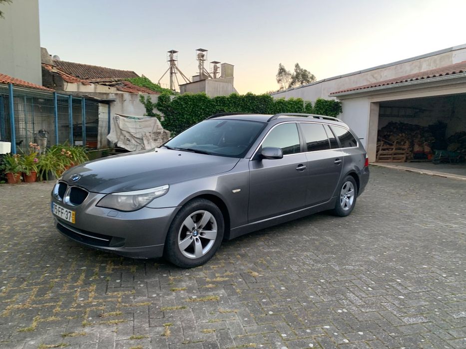 BMW 520 2008 impecável