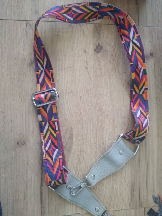 Świetny pasek do torebki