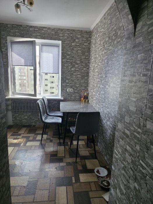 Продаж 2 кімнатної квартири по вулиці Симоненка 5а