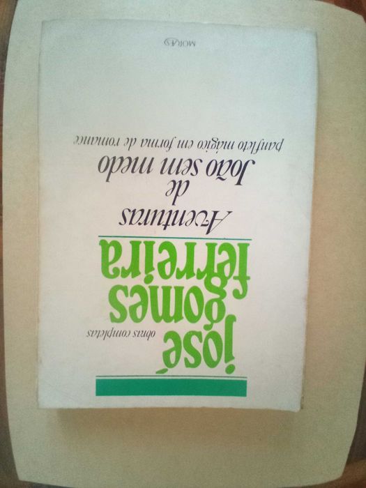 Vários livros 2€ cada gaia