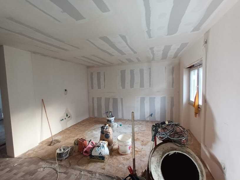 Pedreiro Pintor e Carpinteiro