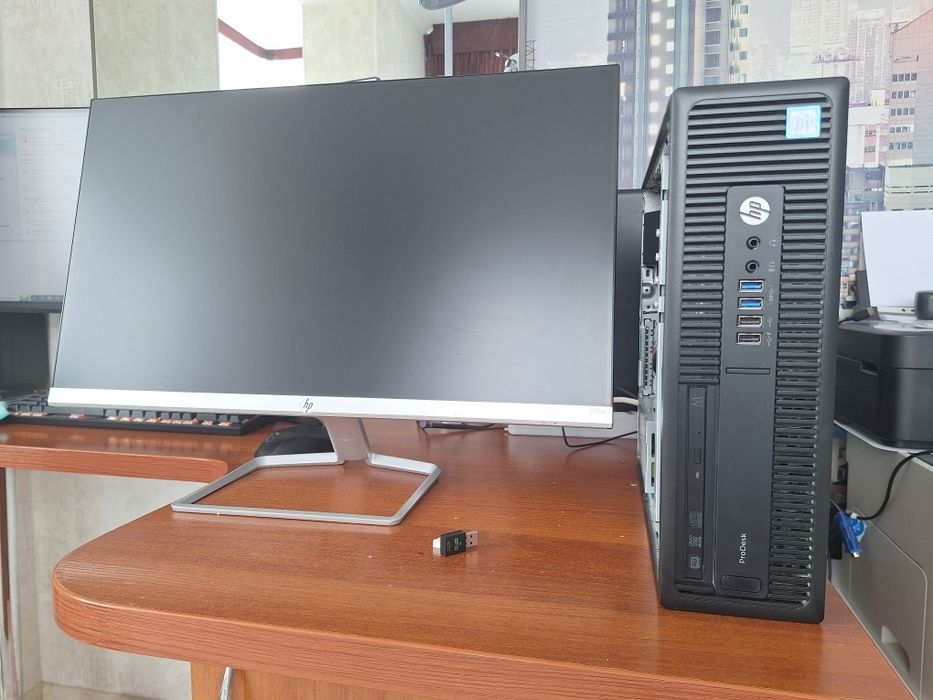 Компьютер   HP ProDeak 600 G2 SFF монітор HP  27