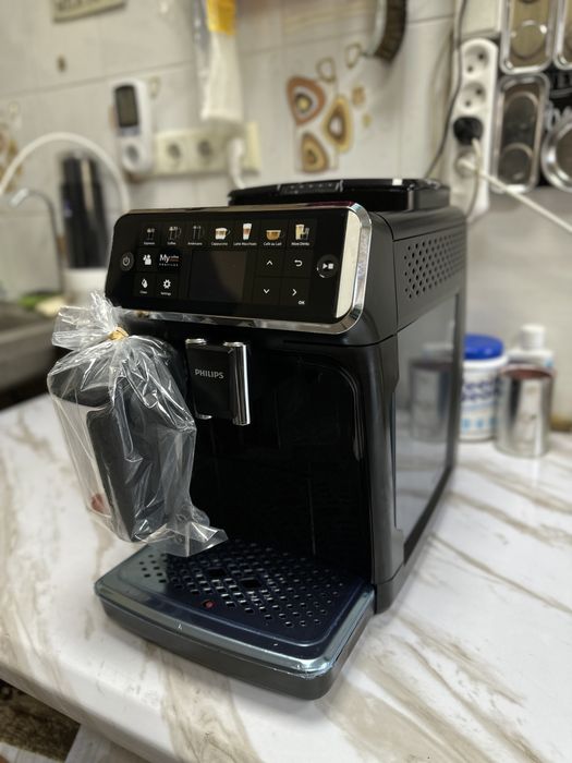 Зернова кавоварка philips latte go 5400 сток стан новоі