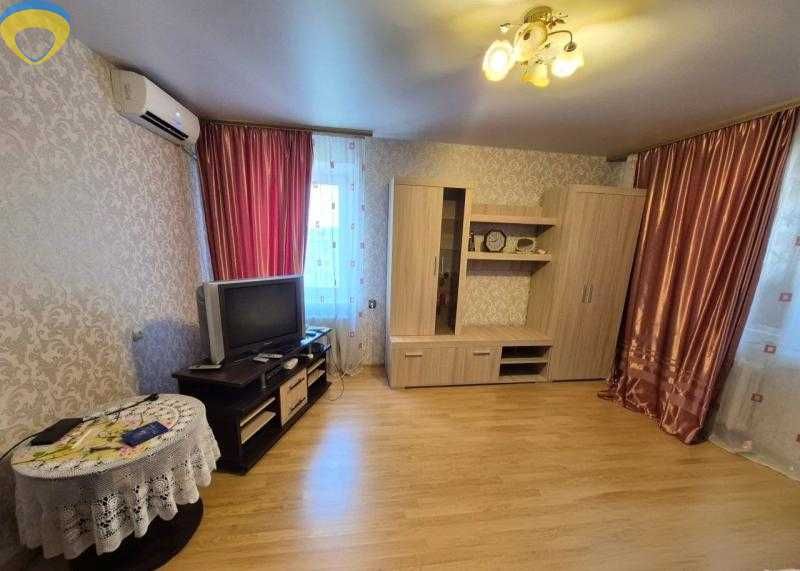 1-комн. квартира с 2 лоджиями на Таирова, Академика Королева