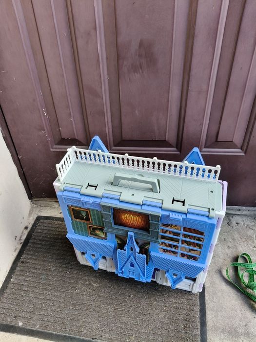 Duży Składany domek zamek dla lalek z bajki Kraina Lodu Frozen