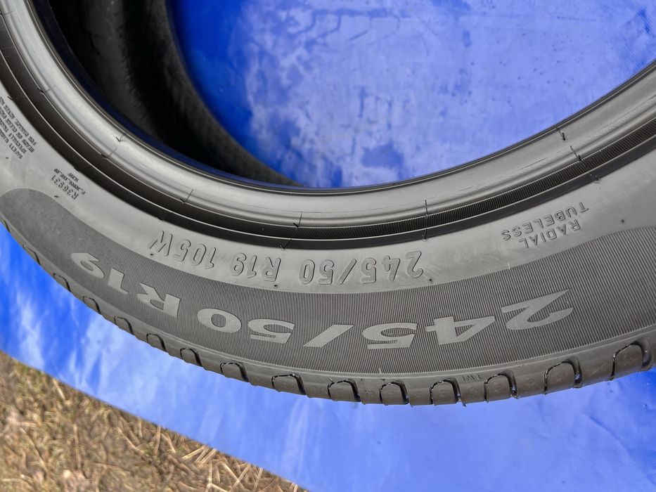 245/50/19 Pirelli Cinturato P7 245/50 R19 105W Run Flat *