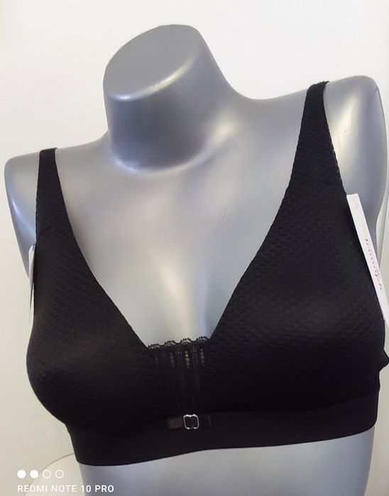 Biustonosz Triumph rozm.70C.    0416