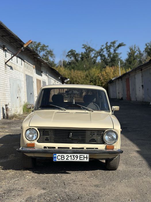 продам ваз-21011