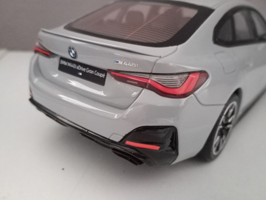 Miniaturas de carros 1.18