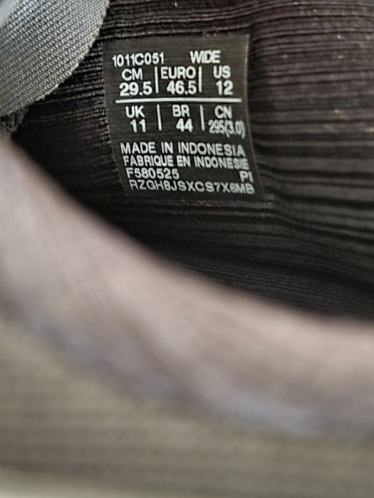 Оригінал 100% кросівки asics kayano 32   euro  46.5